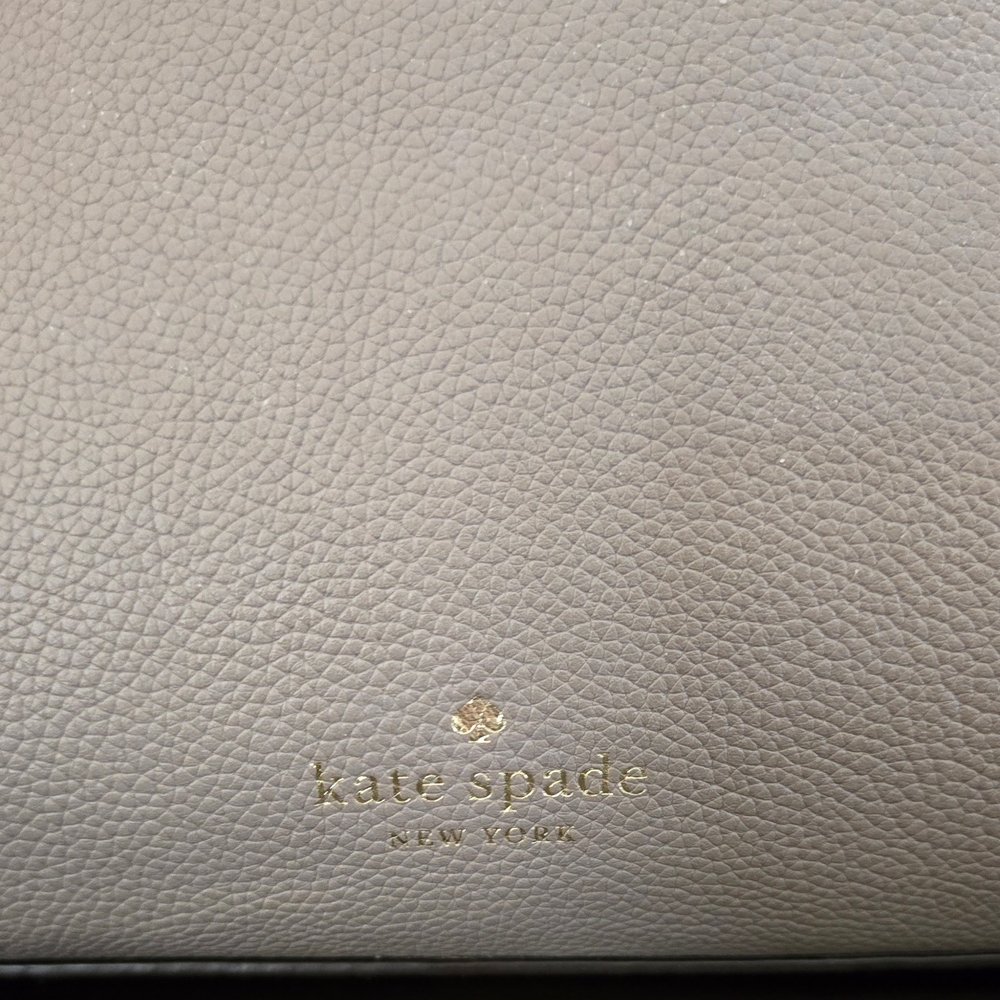 KATE SPADE Perkins Street Celena CITYSCAPE Gray With Changeable Straps NWOT. - Picture 3 of 10